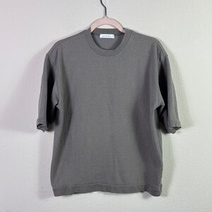 United Arrows Green Label Relaxing Top size Medium. Greenish grayish color.